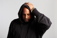 4K-Falling-Petals-Green-Screen-Source-UHD